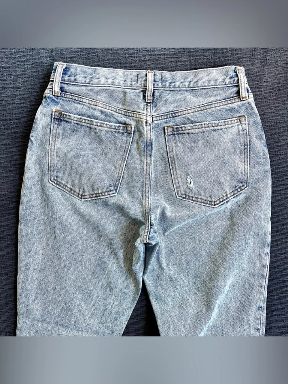 Abercrombie Fitch Jeans Tapered High Rise Mom Jean Women’s 28” - Picture 4 of 7